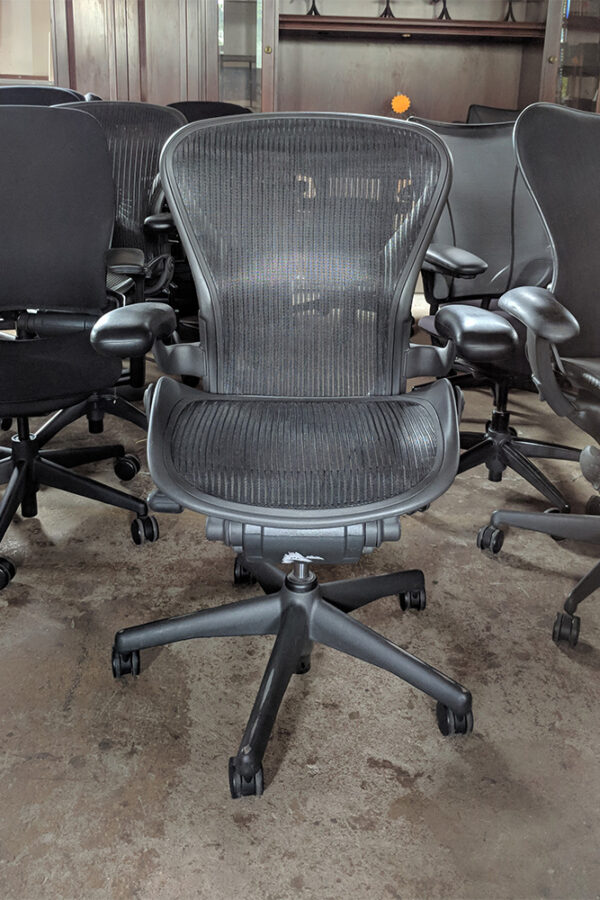 Herman Miller Aeron Chair - Image 2