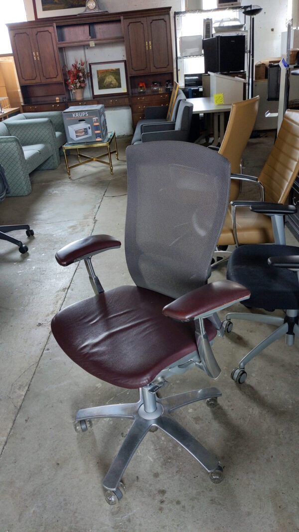 Knoll life chair - Image 3